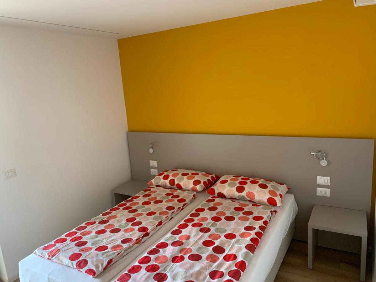 Appartamento Viola Malcesine Exterior foto